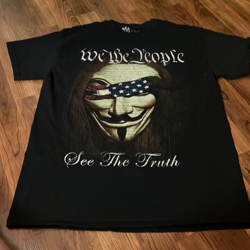 BOGO Graphic tee